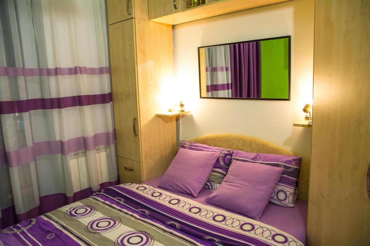 Rooms And Apartments S Белград Экстерьер фото